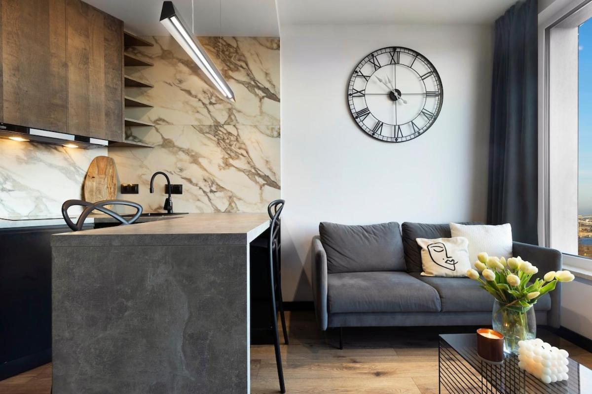 Elite Chlebova Shipyard Apartment